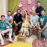 Rannvijay Singha Instagram - The most beautiful bride , our sis @jazzyg_97 ,can’t believe ur actually getting married! #satnamwaheguruੴ 🙏🏼🌑 #brothersister #sibblings #cousins