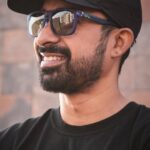 Rannvijay Singha Instagram - ⚡ RV x OKNO - Signature Shades that go beyond fashion. Elevate your style and protect your eyes with our latest collection 🕶️