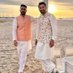 Rannvijay Singha Instagram - I love wearing Indian clothes and obviously with #sneakers ! Swipe ⬅️ to see Last few fits , which one is your favorite fit? #indianwear #fashion #whatdafit Share ur Indian wear pics with #whatdafit ! 👟 1. TIFFANY & CO. X AIR FORCE 1 LOW ‘1837’ 2. Nike Air Max 1 PRM ‘Dia De Muertos’ 3. REEBOK CLUB C 85 - 35TH ANNIVERSARY 4. Nike Air Max 1/97 ‘Sean Wotherspoon’ 5. Travis Scott x Air Jordan 1 Low OG “Reverse Mocha” 6. ASICS Men’s Japan S Sneaker white/midnight 7. Travis Scott x Air Jordan 1 Low “Black Phantom 8. Air Jordan 3 ‘Knicks’ 9. Air Jordan 1 Low “Shattered Backboard” 10. JORDAN 1 LOW FRAGMENT DESIGN X TRAVIS SCOTT #sneakerdon #sneakerheadsindia