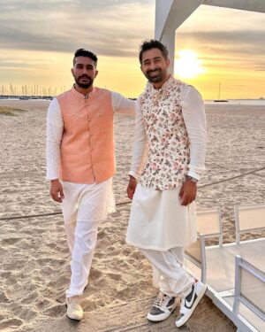 Rannvijay Singha Instagram - I love wearing Indian clothes and obviously with #sneakers !
Swipe ⬅️ to see Last few fits , which one is your favorite fit? #indianwear #fashion #whatdafit 

Share ur Indian wear pics with #whatdafit !

👟 
1. TIFFANY & CO. X AIR FORCE 1 LOW ‘1837’
2. Nike Air Max 1 PRM ‘Dia De Muertos’
3. REEBOK CLUB C 85 - 35TH ANNIVERSARY
4. Nike Air Max 1/97 ‘Sean Wotherspoon’
5. Travis Scott x Air Jordan 1 Low OG “Reverse Mocha”
6. ASICS Men’s Japan S Sneaker white/midnight
7. Travis Scott x Air Jordan 1 Low “Black Phantom
8. Air Jordan 3 ‘Knicks’ 
9. Air Jordan 1 Low “Shattered Backboard”
10. JORDAN 1 LOW FRAGMENT DESIGN X TRAVIS SCOTT 

#sneakerdon #sneakerheadsindia