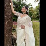 Raveena Tandon Instagram - Wedding whites ….🤍