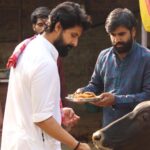 Ravi Dubey Instagram - इस बार सर्वपित्रपक्ष पर अपने पैतृक निवास (रघवापुर, देवरिया) में पित्र पूजन और यज्ञ करने का सौभाग्य प्राप्त हुआ .. अपने परिवार के प्रतिनिधि के रूप में हमारे ग्राम देव बरम बाबा और माँ काली के दर्शन भी किए ..हम जीवन में जो हैं और जो बनेंगे इनके और अपने पित्रों के आशीष से ही बनेंगे , इनके लिए अपने हृदय में स्थान और भाव सदा बनाए रखिए .. ॐ श्री सर्व पितृ देवताभ्यो नमो नमः Deoria