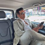 Ravi Kishan Instagram – Maamla Legal Hai 💯

@yoyohoneysingh @itsvijayvarma @sanjaykapoor2500 @aslisona @faroutakhtar @shibaniakhtar @kritisanon @netflix_in 

#nextonnetflixindia #maamlalegalhai #netflix #explore #ravikishan