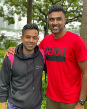Ravichandran Ashwin Instagram - Sign off Singapore👋👋👋. 😎😎😎 @venk87 @vivyeeeee