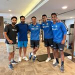 Ravichandran Ashwin Instagram - Convinced the big man for a routine post gym 📸 . 🤩🤩 #indvssl @rishabpant @rohitsharma45 @jyadav19 oh!! & btw photo credits. @imsohamdesai