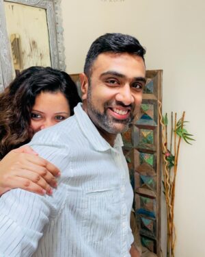 Ravichandran Ashwin Instagram - Home -o- clock 🕰️ #chennairains❤ #hometime