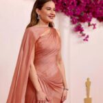 Raya Abirached Instagram – #OscarSunday
🩷🩷🩷🩷 Academy Awards