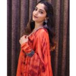 Reba Monica John Instagram - Dressed in ethnic Rust for Samajavaragamana, releasing tomorrow! 🤩 June 29th Been hearing amazing reviews for our premiere shows, so grab your tickets and don’t miss it in theatres near you 💥 Hair @prakash_kasara Pictures @akash.manda #june29 #samajavaragamana #telugucinema #debutante #cantkeepcalm #savethedate Hyderabad