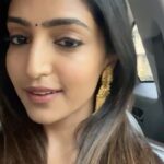 Reba Monica John Instagram - Samajavaragamana Ahvaana Yaatra - had the opportunity to visit the Annavaram temple, interact with super energetic college kids and the press! Super hectic yet successful day. Samajavaragamana in theatres from June 29th ✨ Hair @prakash_kasara 📸 @akash.manda 💄 yours truly #samajavaragamana #june29th #debutante #telugucinema #needyourlove #putmyheartinit #fingerscrossed