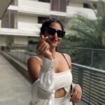 Reba Monica John Instagram - and 2023 hence NEW YEAR, NEW ME continues … . . It’s a vicious cycle guys 😜✨ Have you started prepping your 2024 resolution list? #newyearnewme #reelsinstagram #diljitdosanjh #trendingreels