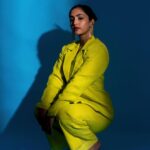 Reba Monica John Instagram - “When you remember who you are, the game changes”💥 Felt so powerful in this attire! Confident and strong 💪🏽 like I can achieve anything. And it’s true. They really do have that power! Meet the fabbbb team 👇🏼💫 Styling @keerthysampath Photographer @palaniappansubramanyam MUA @prakatwork Outfit @nidhiandmahak Earrings @truptimohta.in Hair @noormakeup_mehndi #highfashion #suitedup #linenlove #slaying