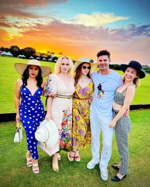 Rebel Wilson Instagram - I’ve been out in the fields all day…the polo fields! So amazing to be celebrating Polo Pride with these prize ponies to support @itgetsbetter 🐎@worldpolopride @eaupalmbeach @seminolecasinocococreek @wellingtonequestrianrealty @santaritapolo @casablancapolo 📸: @markhapka 👗: @zimmermann