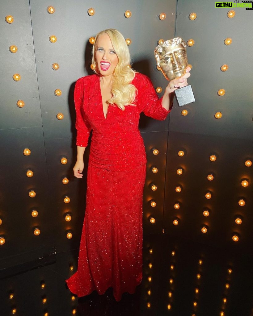 Rebel Wilson Instagram - Thank you everyone for the love for hosting the 75th EE BAFTAs last night in London. I have so many people to thank and I’m a bit shattered so might forget some - but thank you Emma and Cassandra and everyone at BAFTA for giving me this opportunity, to Katie and everyone at the BBC for their support, to Mel and Katherine and everyone at Whizzkid and EntertainmentOne who produced such a great show under some incredibly difficult circumstances, to Liz the director and her crew, to Barbara and everyone involved with BOND, Dame Shirley and Emilia for their incredible performances (got to watch them rehearse and: WOW), to all the presenters who were up for it, to Asim for being the SAND WORM, for Matt for being in the pro-cinema sketch (head to the cinemas folks!), to Benedict for being such a good sport, to the gorgeous audience and team at the Royal Albert Hall. To those who helped with the ever changing material for the show: Cal, Andy, Phoebe, Phoebe, Harriet, Deborah, Jamali, Kylie, Taryn and the lovely David. To my support team: the bestest Sam and Jenny and Elizabeth and Marcy and Hilary and Terry and Karin and Mikey who were with me all night (some in spirit) and my reps Angharad, Jess and Sharon who came to support. Okay there’s more people I know, it takes a team to pull this off in one crazy week!! But we did it!! Thank you everyone!! And congratulations to all the nominees and winners - go check out their fabulous movies! 🎥 This night was about celebrating movie and the beautiful people that make them!