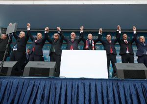 Recep Tayyip Erdoğan Instagram - Emeğin ve emekçinin, mübarek alın terinin, kara elmasın şehri Zonguldak… Teşekkürler Zonguldak! 🇹🇷