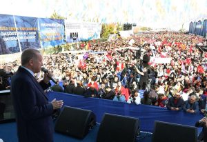 Recep Tayyip Erdoğan Instagram - Anadolu’nun beylerbeyi, millî irade şehri Kütahya… Teşekkürler Kütahya! 🇹🇷