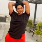 Reshma Pasupuleti Instagram - Wishing everyone peace of mind🫰