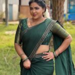 Reshma Pasupuleti Instagram - You could take everything away from me. I will pause. Adjust my crown & go get it again. It’s not on me. It’s within me #disciplined #determined