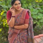 Reshma Pasupuleti Instagram - Sometimes happiness looks like, staying home, minding your business, telling people no & taking care of you ❤️