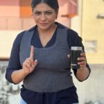 Reshma Pasupuleti Instagram - Not all insta requests are requests, some are CCTV cameras 😂🤣😂🤣 #mahalakshmiornancy #sitaramanserial @zeetamizh