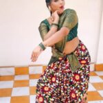 Reshma Pasupuleti Instagram - Hey guys the latest trending song, Pulsating first single #Sembarambakkam is trending & getting superb feedbacks https://youtu.be/XcmOP1BjMag #SathamindriMuthamtha *ing #ActorSrikanth Music - @jubin_music_composer Singer- @therealandreajeremiah #Rajdev #CelebrightProductions @viaan_official_ @niharikapatro_ @iampriyankaathimmesh @yuvrajmanoharan @honey_beez_media_ @saregamatamil @promanavaibhuvan @ctcmediaboy @priyanewton007