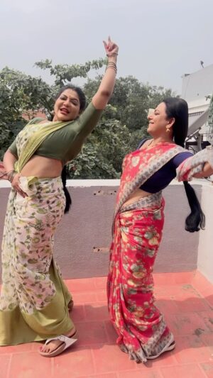 Reshma Pasupuleti Instagram - We got fireball energy for the New year 🔥🧶 here we come 2024 #bagyalakshmi #vijaytelevision #reshmapasupuleti #suchitra #excited #hopeful #blessed #grateful #godbewithus #reel #reelsinstagram #reelitfeelit #reelsindia #reelsindia #reelkarofeelkaro #reelsinsta #reeitfeelit