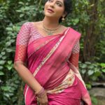 Reshma Pasupuleti Instagram - Thank you @sarvatva.chennai boutique for this amazing saree. Check their page out for the latest trending collections. ❤️