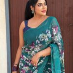 Reshma Pasupuleti Instagram - Focus on improving yourself, not proving yourself #selfcare #lovelige thank you @dharaniofficialpage @jewelhub_chennai for the saree & jewelry awesome styling 🫰