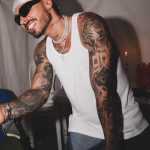 Reykon Instagram - Y como no gozar, si es una tras otra!! Huelo a nuevo. En 3ra publi parezco una mamá cuando no le hacen caso 🤣🤣