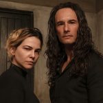 Reynaldo Gianecchini Instagram - Chegou a hora da caçada final. A terceira e última temporada de BOM DIA VERÔNICA já está disponível!😬🔥👊🏻 @netflixbrasil