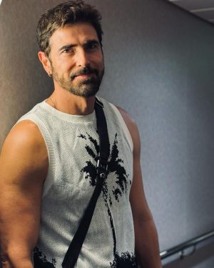 Reynaldo Gianecchini Instagram - @aguadecoco 🌴
