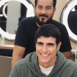 Reynaldo Gianecchini Instagram - Qdo a tropa toda vai cuidar da juba na @oessehair . Valew @willcunhabr 😉😜👊🏻 @tatizeitunlian @carolzeitunlian_ São Paulo, Brazil
