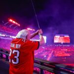 Ric Flair Instagram - WOOOOO ‼️ @ricflairnatureboy is in the building as tonight's Captain of the Krewe!