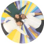Ricardo Margaleff Instagram - Que bonito es el mundo, cuando tienes por quien y con quien hacerlo girar. #Familia #familyfirst #2023 #traveling #maragaleff Happy Day
