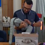 Ricardo Margaleff Instagram - a ti que sufres del "FAMOSO TORZON" Para consentirme probé un masajeador de cuello que te lo da con la técnica japonés “shiatsu”, qué más que relajarme el cuello fue un dolor de cabeza, descubran por qué.
