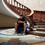 Riccardo Dose Instagram - Non so per quale cazzo di motivo abbiamo deciso di trascorrere un’intera notte all’interno di una villa abbandonata. È uscito il video su YouTube di questa follia.
