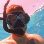 Riccardo Dose Instagram - IO NON HO NEMMENO UNA CASA DI MIA PROPRIETÀ, BILL GATES INVECE È IL PROPRIETARIO DI QUEST’ISOLA. MI SENTO TROPPO POVERO. Mnemba Island