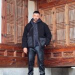 Riccardo Tisci Instagram - Feel at home #seoul 🇰🇷