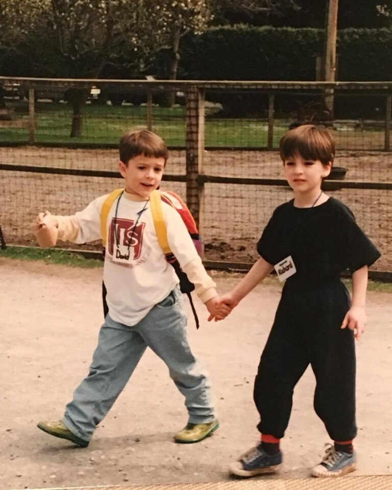 Richard Harmon Instagram - We’ve come a long way from the first day of pre school, brother. Getting to work on this show with my best friend was the opportunity of a lifetime for me. To see that little kid grow into the kind, passionate leader and collaborator you were for all of us.. to say I’m proud of you doesn’t even begin to cover it. You should be so proud of the show you put out to the world. Was a dream come true to be a part of it. I love you. Let’s do it again. #Fakes And to those who haven’t checked it out yet, do so! @netflix 🌎 @cbcgem 🇨🇦 Vancouver, British Columbia