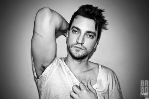 Richard Harmon Instagram - 📷 @bradley206