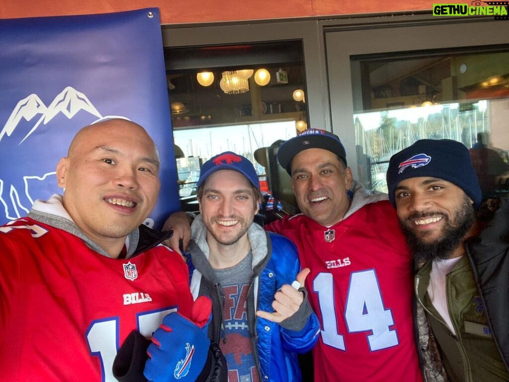 Richard Harmon Instagram - Bills win with the Vancouver Bills Mafia! Mahony & Sons Stamps Landing