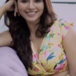 Ridheema Tiwari Instagram - HIFU “High-Intensity Focused Ultrasound.” ✔️Improves laxity of skin ✔️Reduces skin sagging ✔️Builds collagen. ✔️Reduces fine lines & wrinkles. ✔️Reduces double chin. ✔️Increases skin tightness. ✔️Instant Face Lift & Contouring #selflove #hifu #hifutreatment #ridhiematiwari Mumbai, Maharashtra