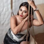 Ridheema Tiwari Instagram - Incurably Romantic ❤️‍🔥 🥰 Corset : @bunnycorsetindia Jewellery : @kickyandperky Jewellery PR : @affiliates_pr Skirt @sandsfashionhouse Footwear : @londonrag_in 📸 : @kunal_mohite_photography 💄: @shivani_makeup_and_hairstyist Hair : @makeuphair_by_surekhas Location : @blanco_bandra #corset #corsettop #eotd #bunnycorset #bunnycorsetindia #ridhiematiwari #potd #romance