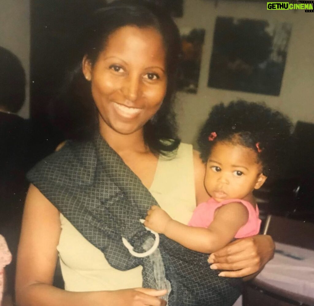 Riele Downs Instagram - my magical and wonderful mother 🧚🏾‍♀️ happy mother’s day. very grateful for you and everything you bring to my life. i love you so much! ♥️ cheers to all the fabulous mother’s out there 🥂👑