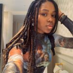 Riele Downs Instagram - pas de filtre 🥴 Paris, France