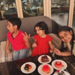 Rimi Tomy Instagram - My kutties ❤️❤️❤️❤️there is no joy,no love,no feeling better than this❤️❤️❤️🥰🥰😘😘😘😘🧿🧿🧿🧿 Swipe left #more pics @reenutomy @actressmuktha @kanmanikiara @rinkutomy