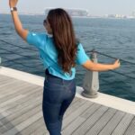 Rimi Tomy Instagram - There are shortcuts to happiness ,dancing is one of them😀✌️✌️🙋‍♀️🙋‍♀️ Back side venue stadium 974,DOHA cornish