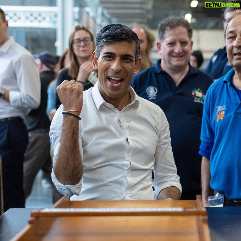 Rishi Sunak Instagram - Cheers! Now the UK is an independent nation, we're able to simplify the alcohol duty system. So that's exactly what I’ve done. This will protect the price of your pint at the pub and support British businesses. I was out at the Great British Beer Festival today to spread the good news 🇬🇧