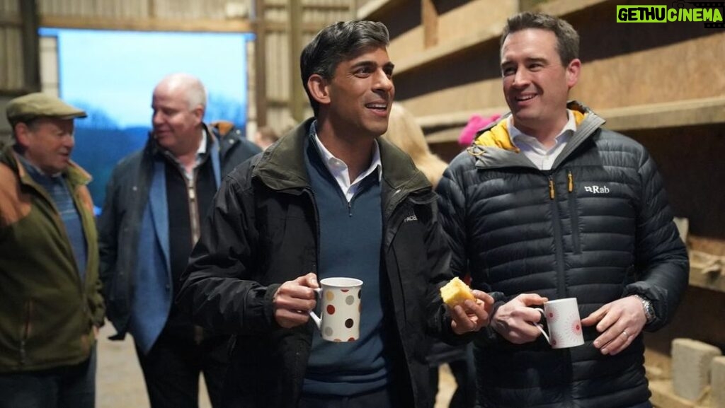 Rishi Sunak Instagram - We represent farming constituencies. Our neighbours are farmers. We know farmers here in Wales are being hard done by under the Labour government. Only the Conservatives are committed to delivering for Wales 🏴󠁧󠁢󠁷󠁬󠁳󠁿 Henllan, North Wales, Uk