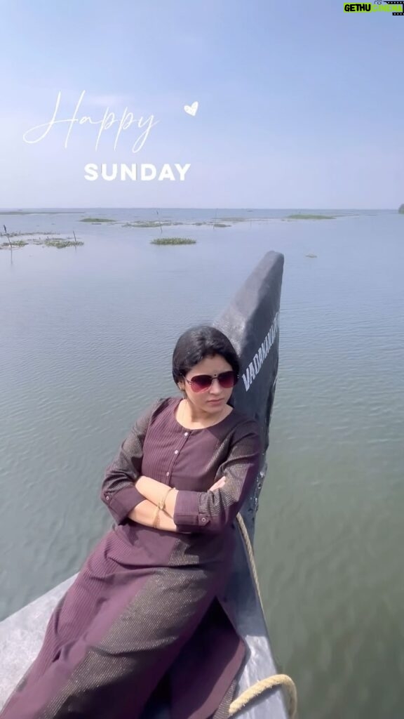 Rithika Tamil Selvi Instagram - Happy Sunday 🫶🏻 . . . . #rithika #rithikavijaytv #tamil_rithika #rithikatamilselvi