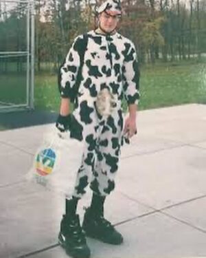 Rob Gronkowski Instagram - Had to recreate my legendary GronCOWski Halloween costume from 18 years ago🐮!!! MOO HAPPY HALLOWEEN!!!
